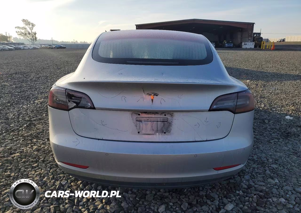 2018 Tesla Model 3 VIN:5YJ3E1EA2JF015270 - 6
