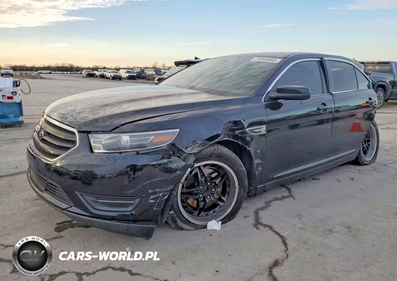2016 Ford Taurus Sel