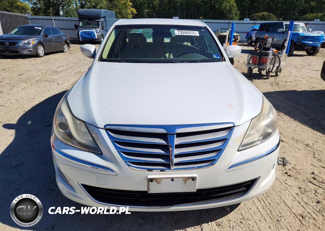 2012 Hyundai Genesis 3.8L VIN:KMHGC4DD7CU162159 - 5