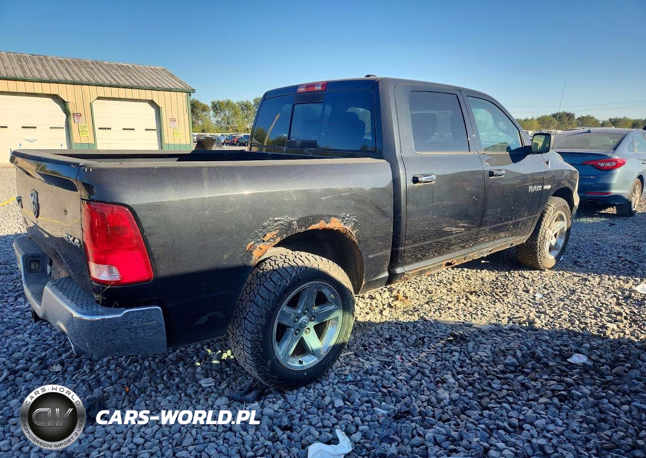 2010 Dodge Ram 1500 VIN:1D7RV1CT0AS108456 - 3