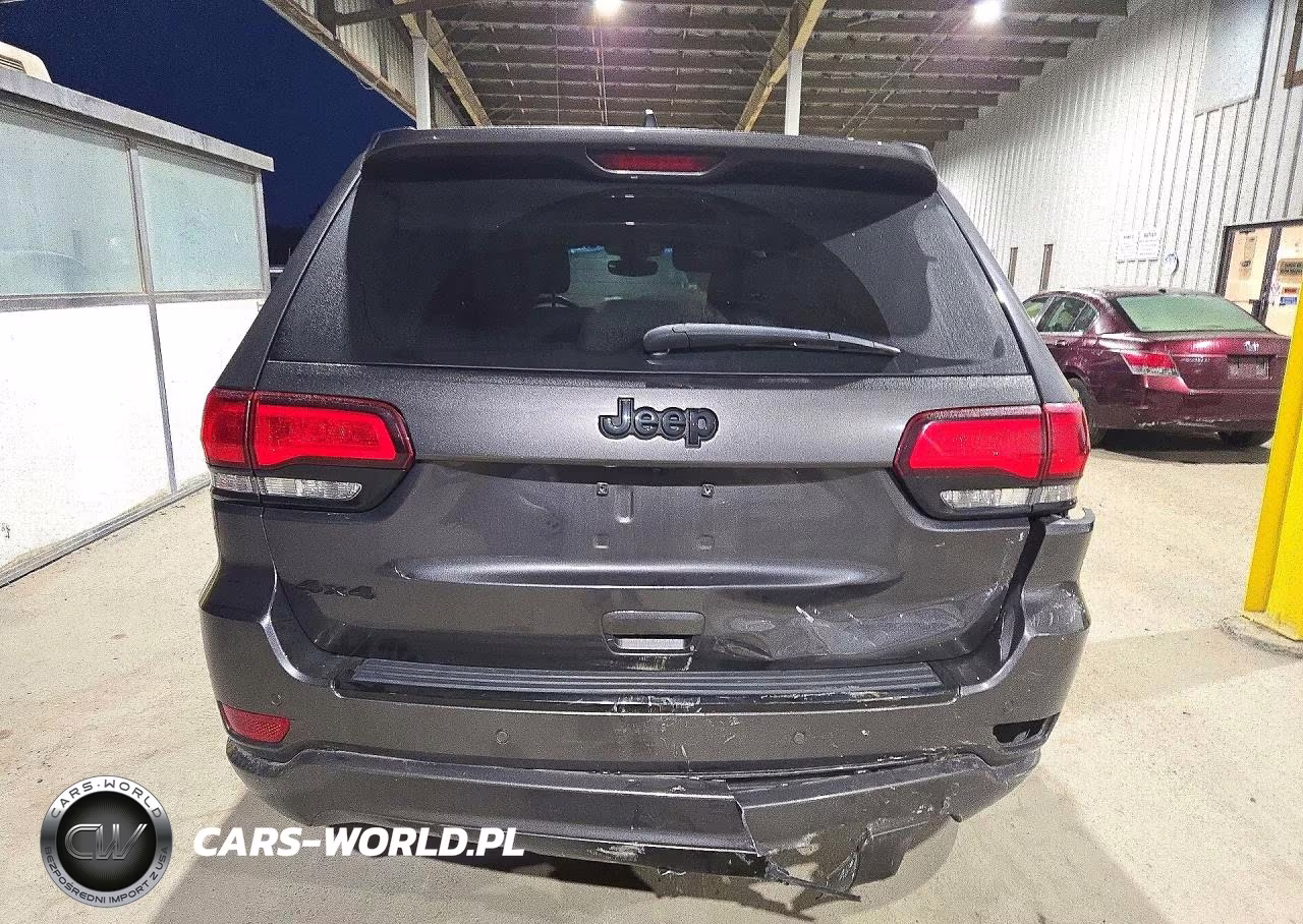 2018 Jeep Grand Cherokee Laredo VIN:1C4RJFAG1JC387340 - 6