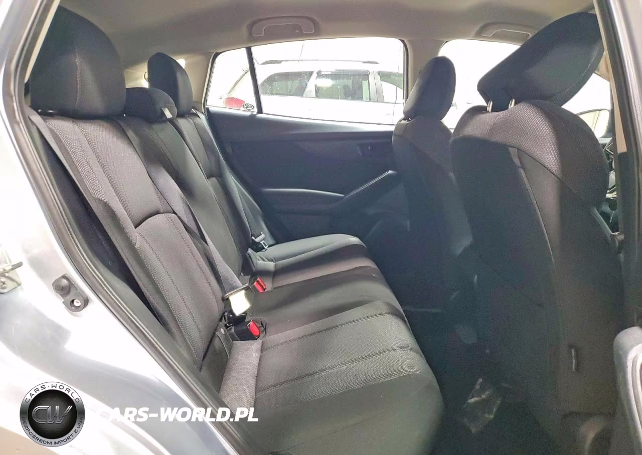 2018 Subaru Impreza VIN:4S3GTAA61J3719840 - 10
