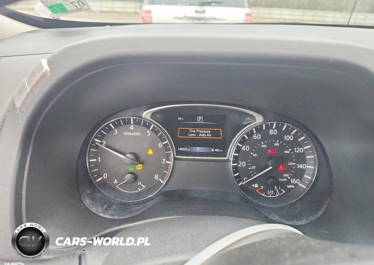 2019 Nissan Pathfinder S VIN:5N1DR2MN2KC631063 - 9