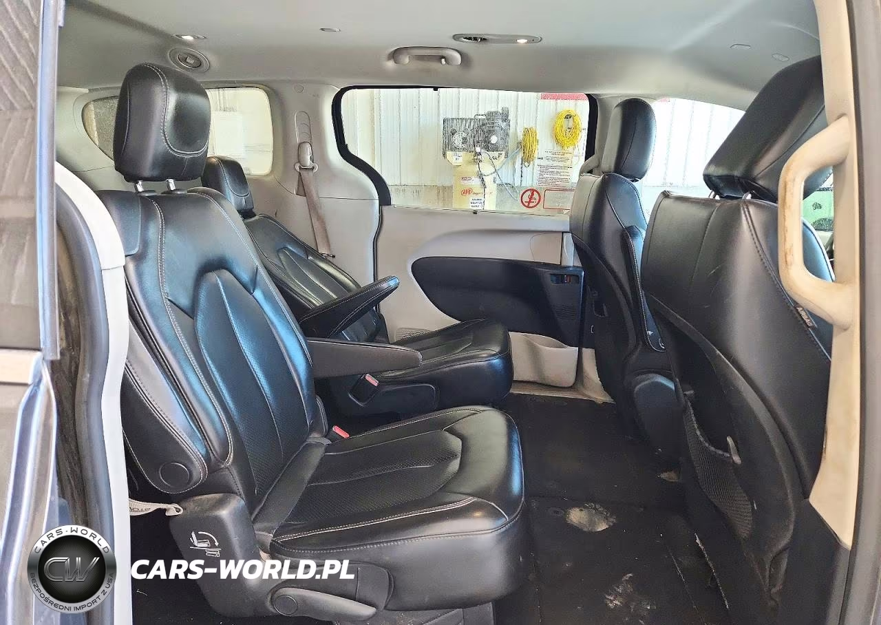 2020 Chrysler Voyager Lxi VIN:2C4RC1DG1LR264964 - 11
