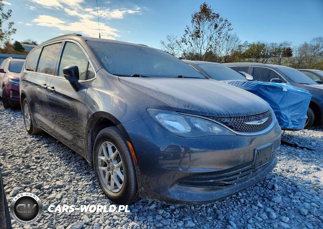 2020 Chrysler Voyager Lxi VIN:2C4RC1DG1LR264964 - 4