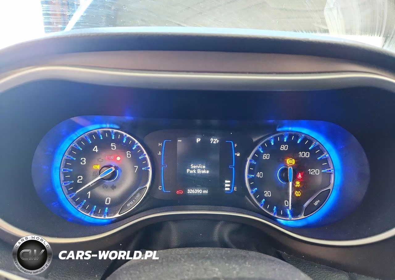2020 Chrysler Voyager Lxi VIN:2C4RC1DG1LR264964 - 9