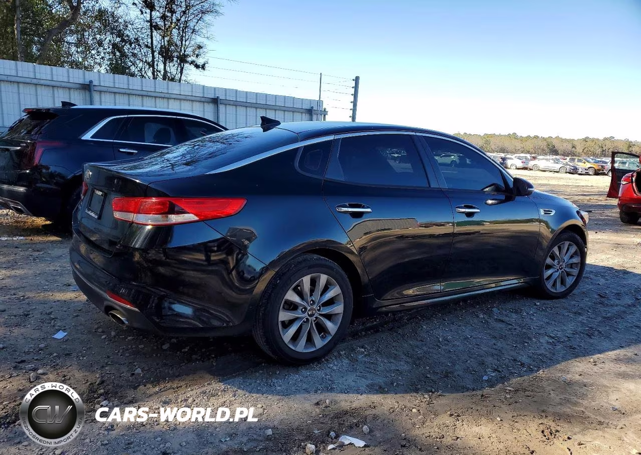 2018 Kia Optima Lx VIN:5XXGT4L36JG266660 - 3