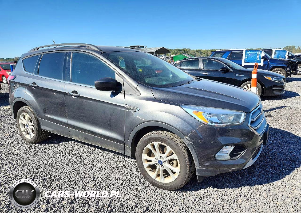 2018 Ford Escape Se VIN:1FMCU9GD2JUB12125 - 4