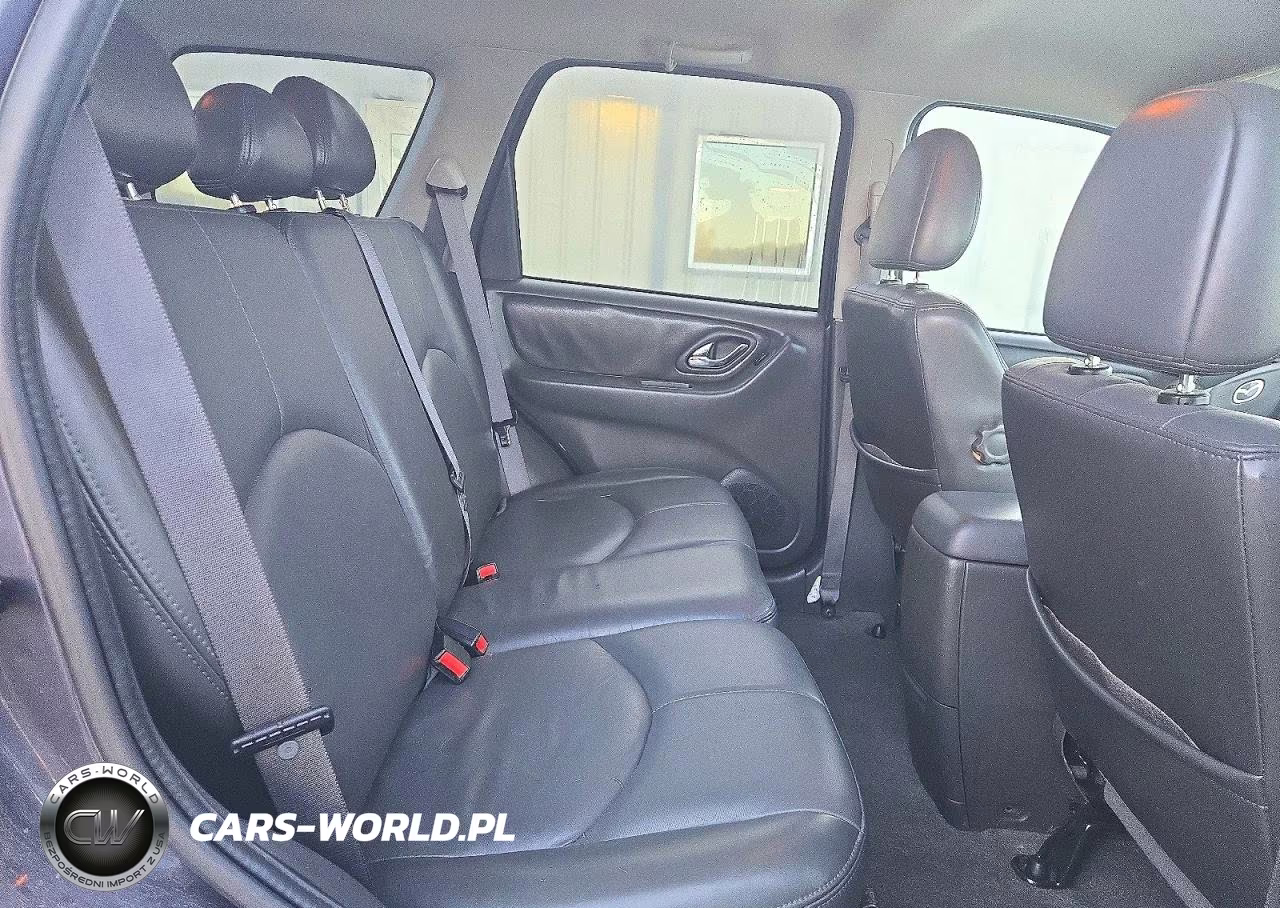 2005 Mazda Tribute S VIN:4F2YZ06115KM45139 - 11