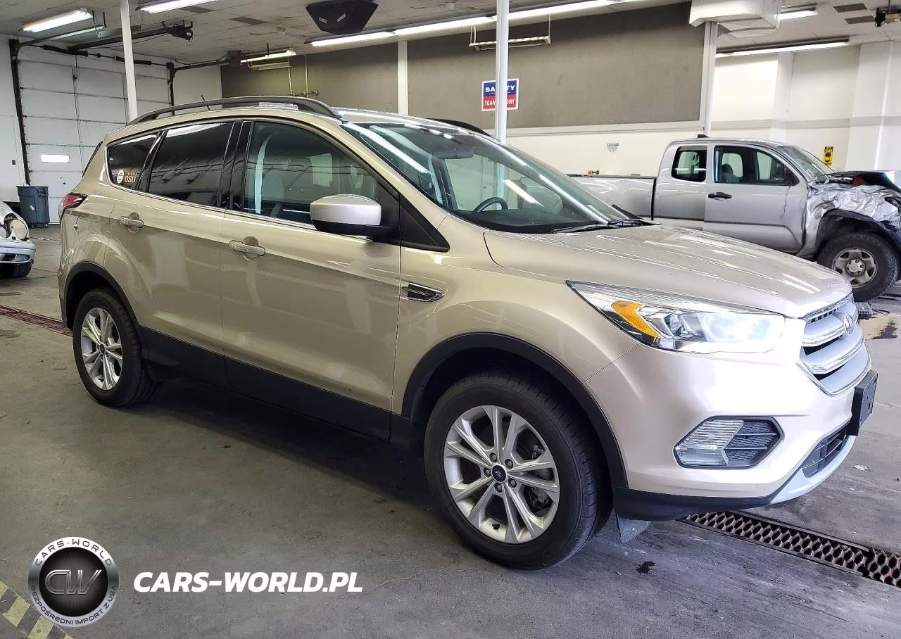 2018 Ford Escape Sel VIN:1FMCU9HDXJUB15076 - 4