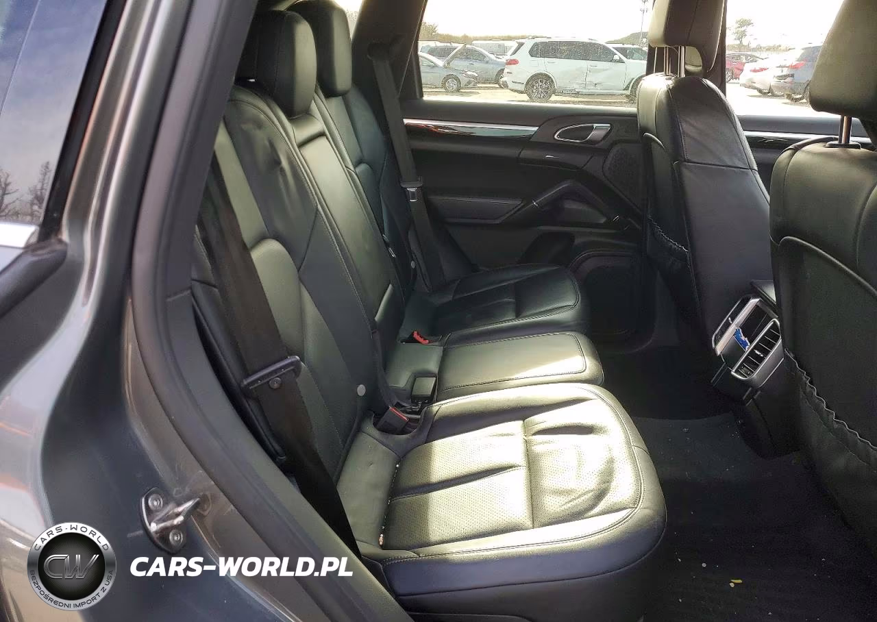 2014 Porsche Cayenne VIN:WP1AA2A23ELA93680 - 11