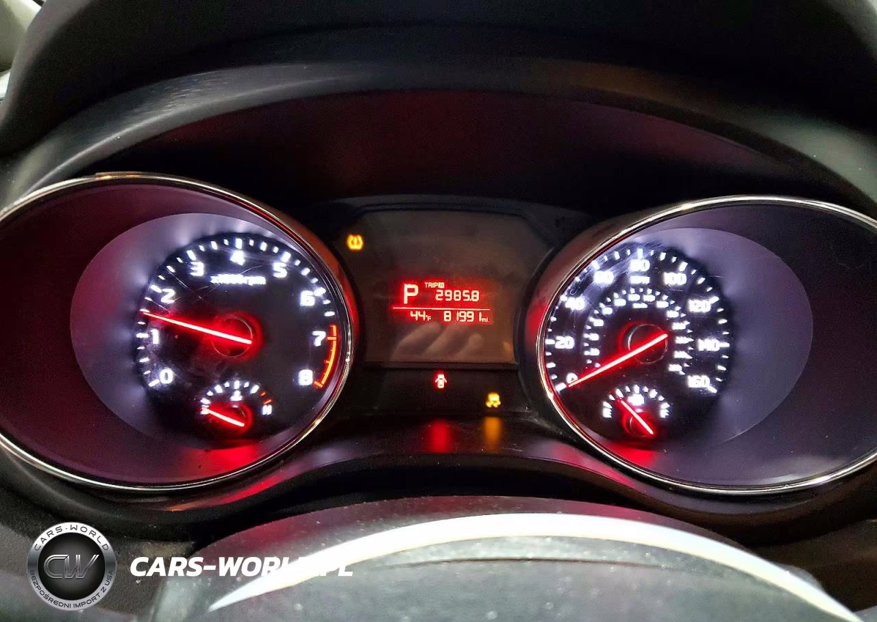 2016 Kia Sedona Lx VIN:KNDMB5C18G6129348 - 9