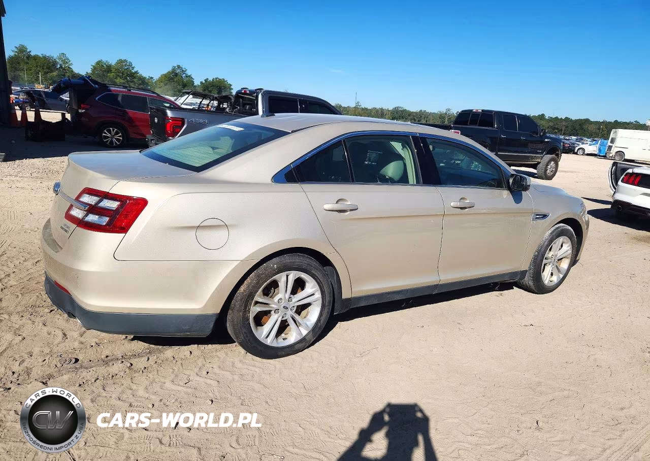 2017 Ford Taurus Sel VIN:1FAHP2E83HG123969 - 3