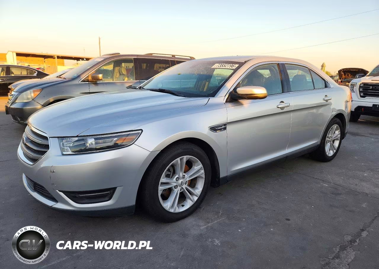 2015 Ford Taurus Sel – zdjęcie 1 z 12