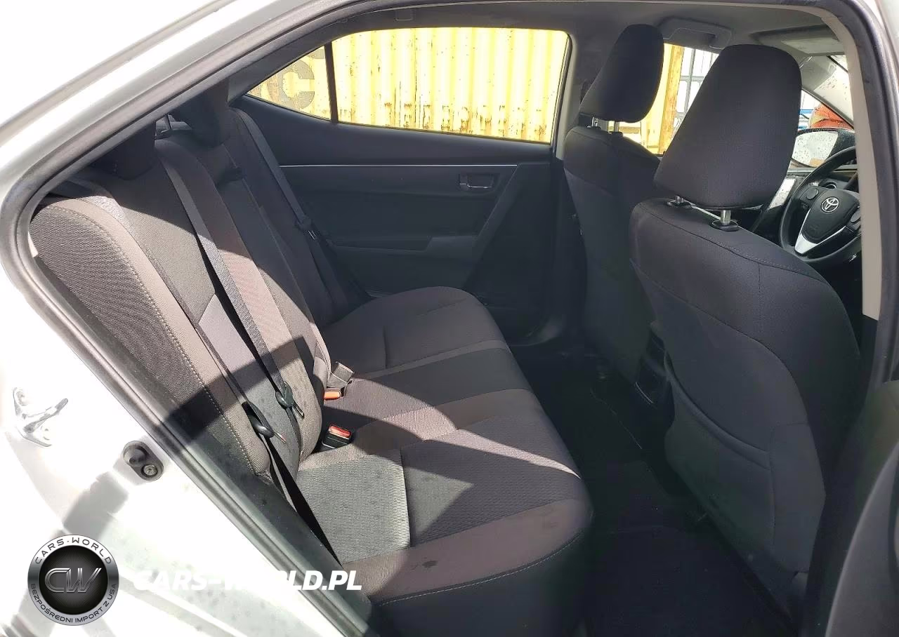 2018 Toyota Corolla Le VIN:2T1BURHE1JC092969 - 10