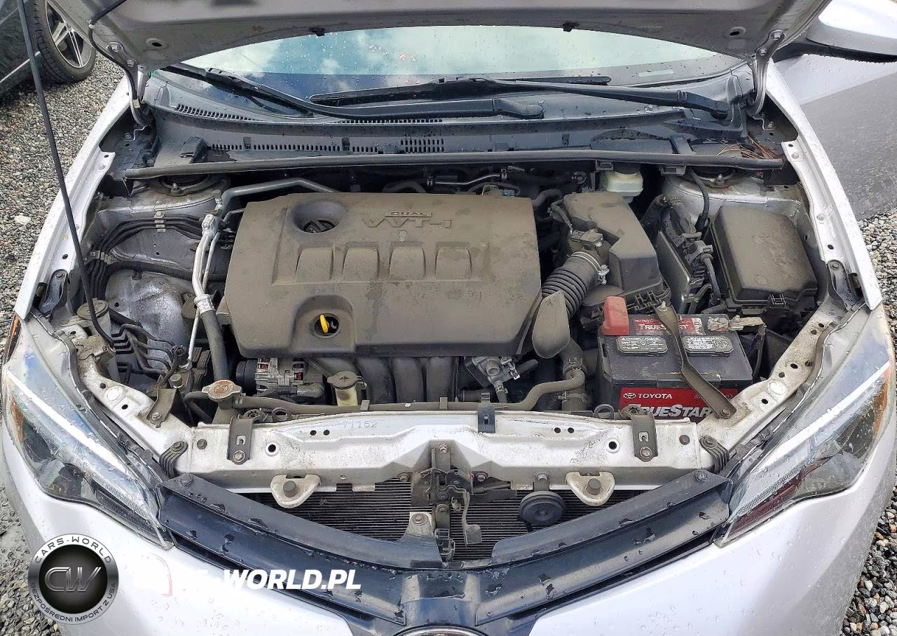 2018 Toyota Corolla Le VIN:2T1BURHE1JC092969 - 11