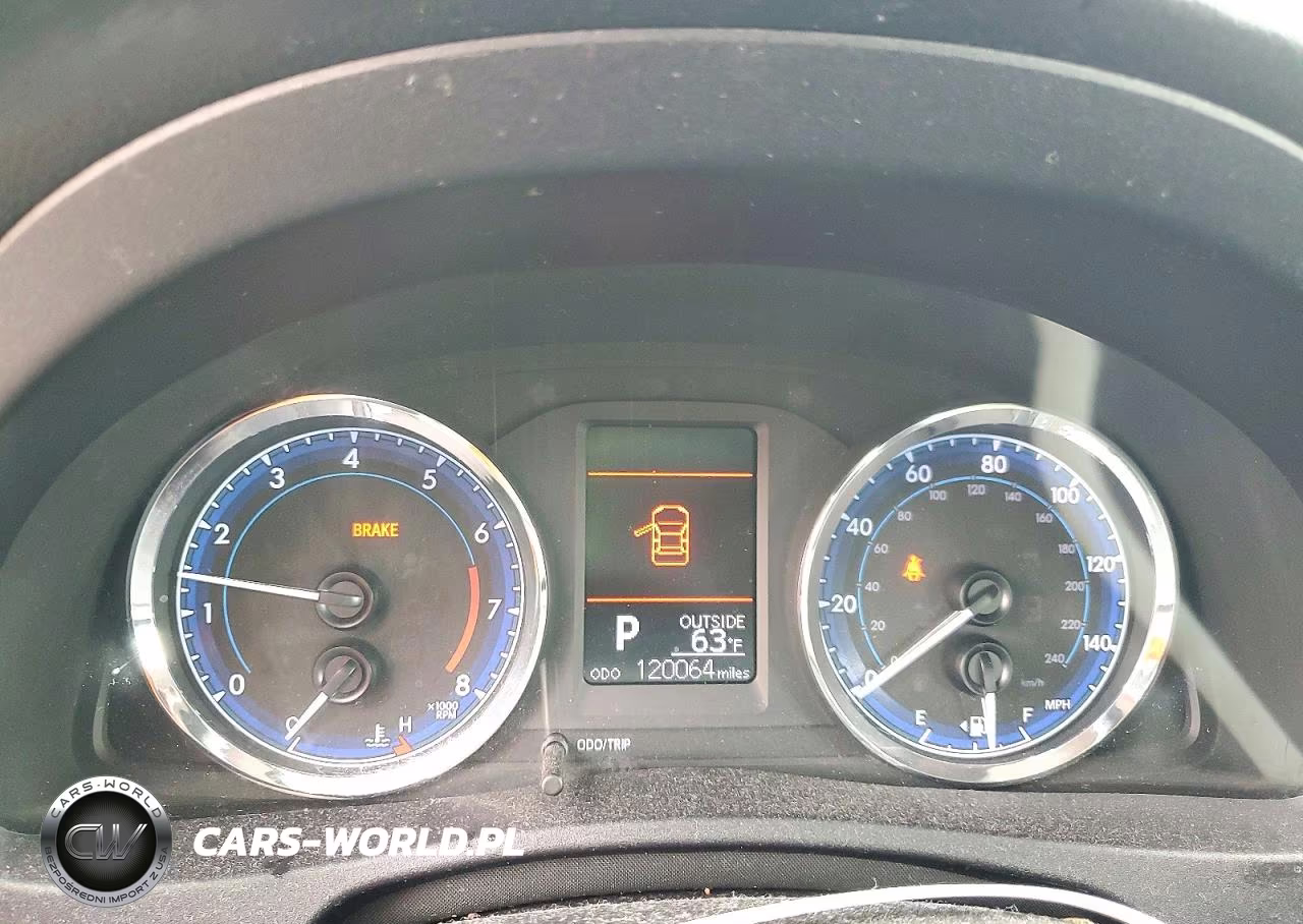2018 Toyota Corolla Le VIN:2T1BURHE1JC092969 - 9