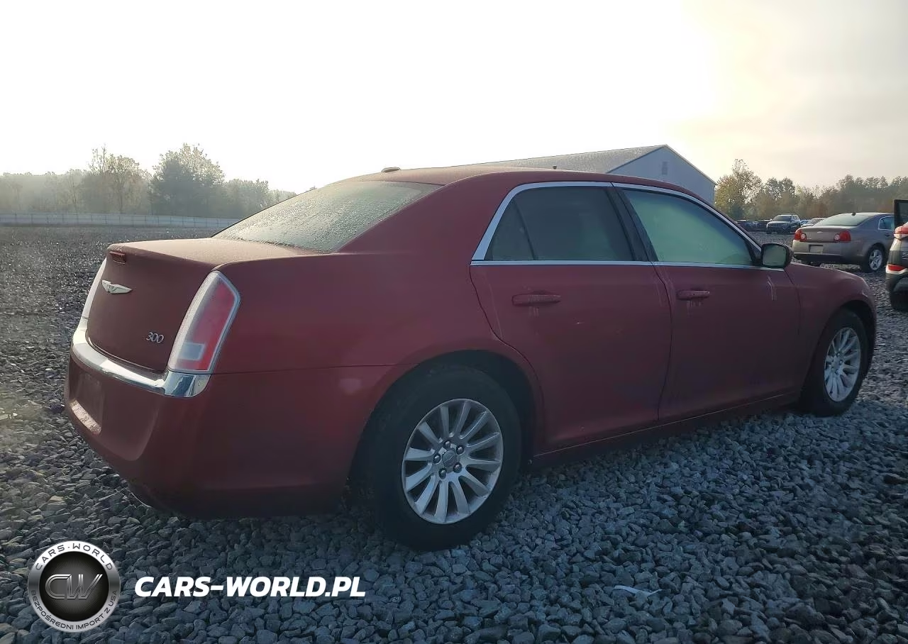 2014 Chrysler 300 VIN:2C3CCAAG5EH156967 - 3