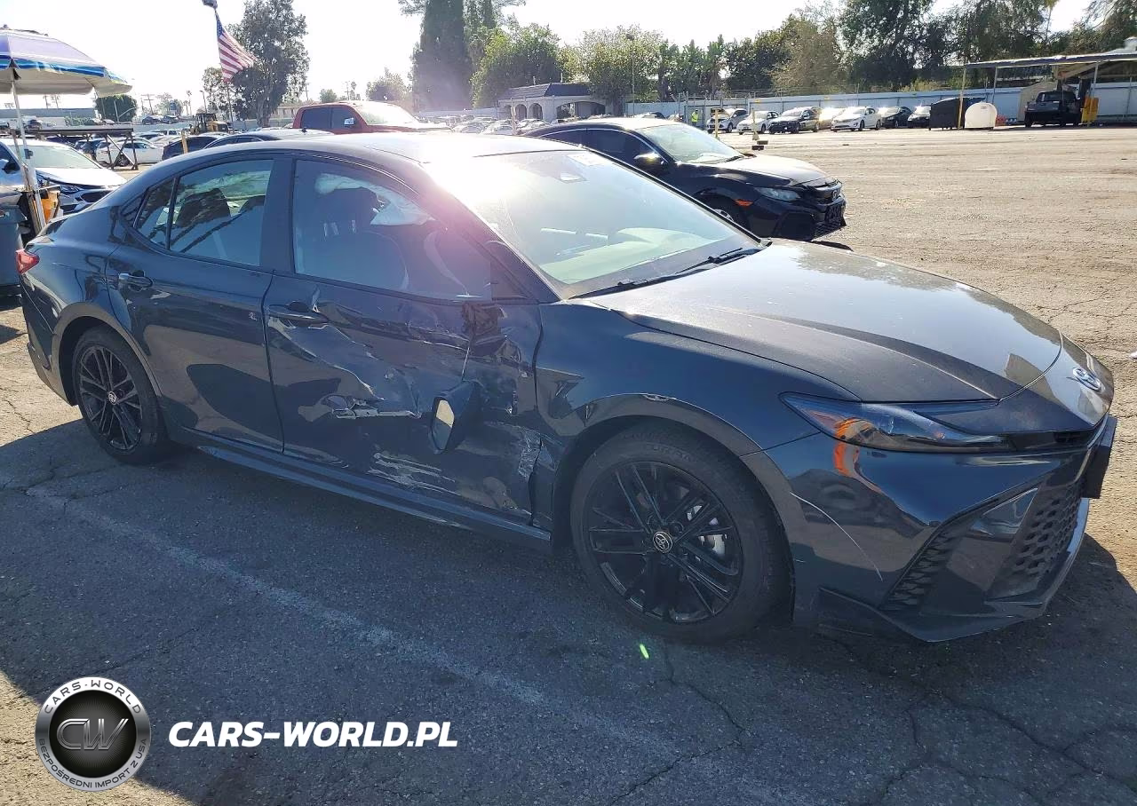 2026 Toyota Camry Se VIN:4T1DAACK2TU273211 - 4