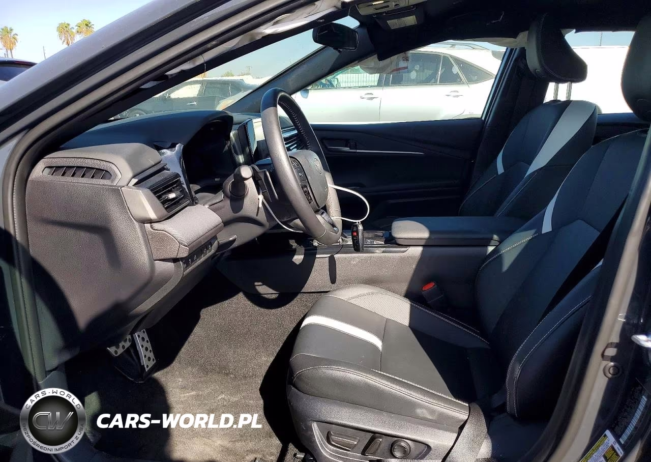 2026 Toyota Camry Se VIN:4T1DAACK2TU273211 - 7