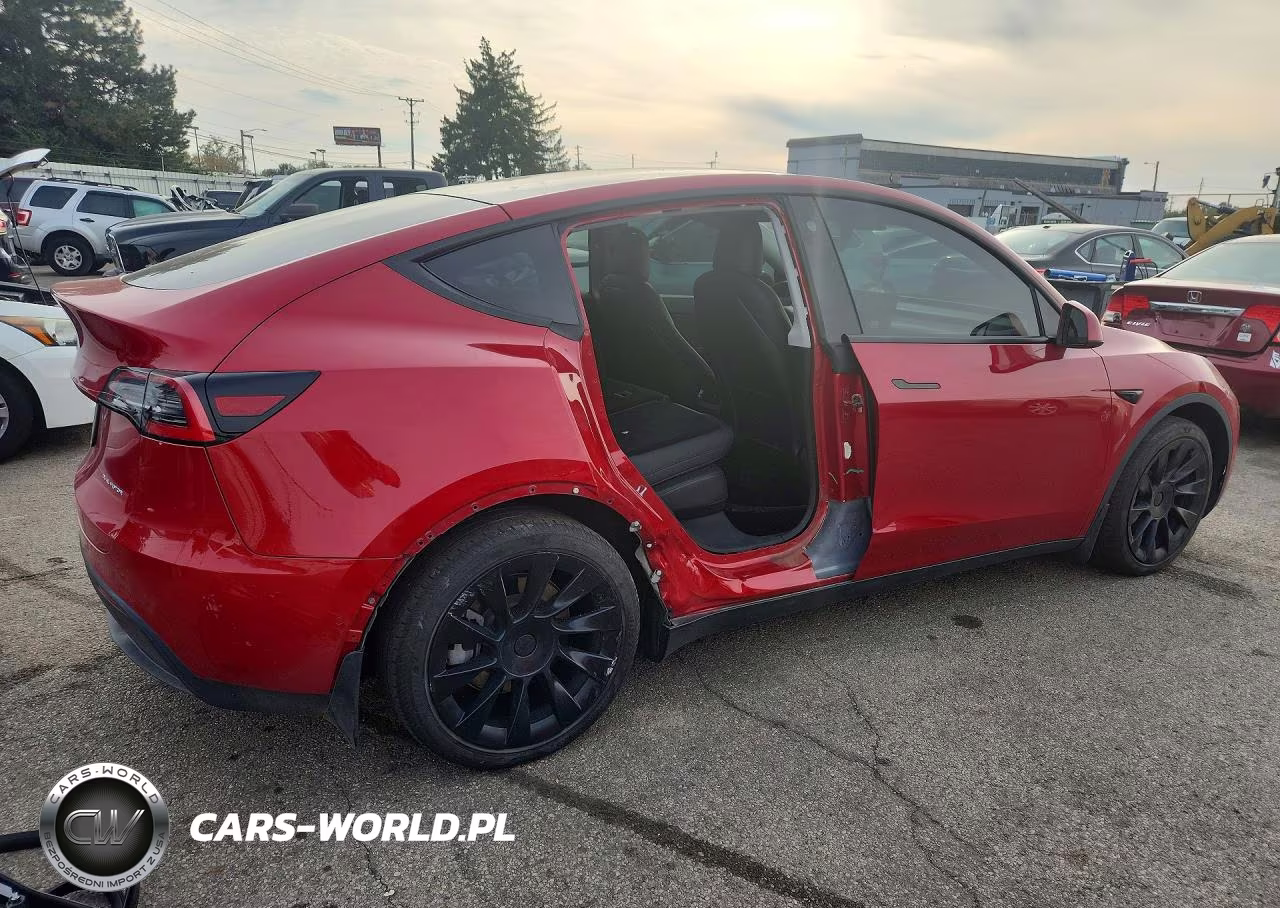 2021 Tesla Model Y VIN:5YJYGDEE9MF115505 - 3