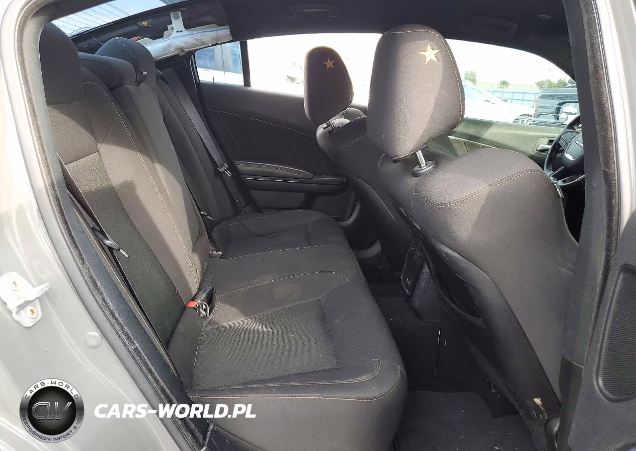 2019 Dodge Charger Scat Pack VIN:2C3CDXGJXKH725763 - 10