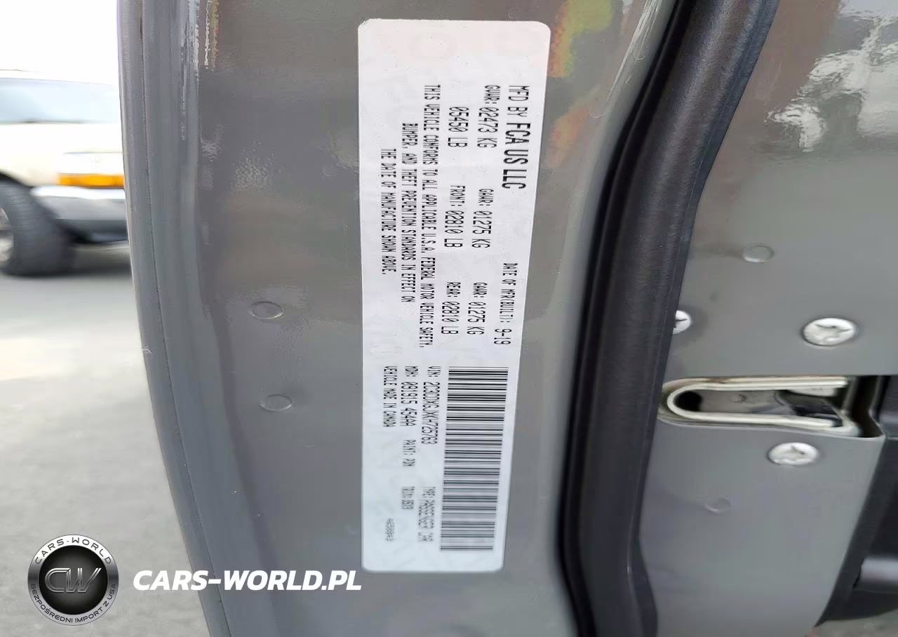 2019 Dodge Charger Scat Pack VIN:2C3CDXGJXKH725763 - 12
