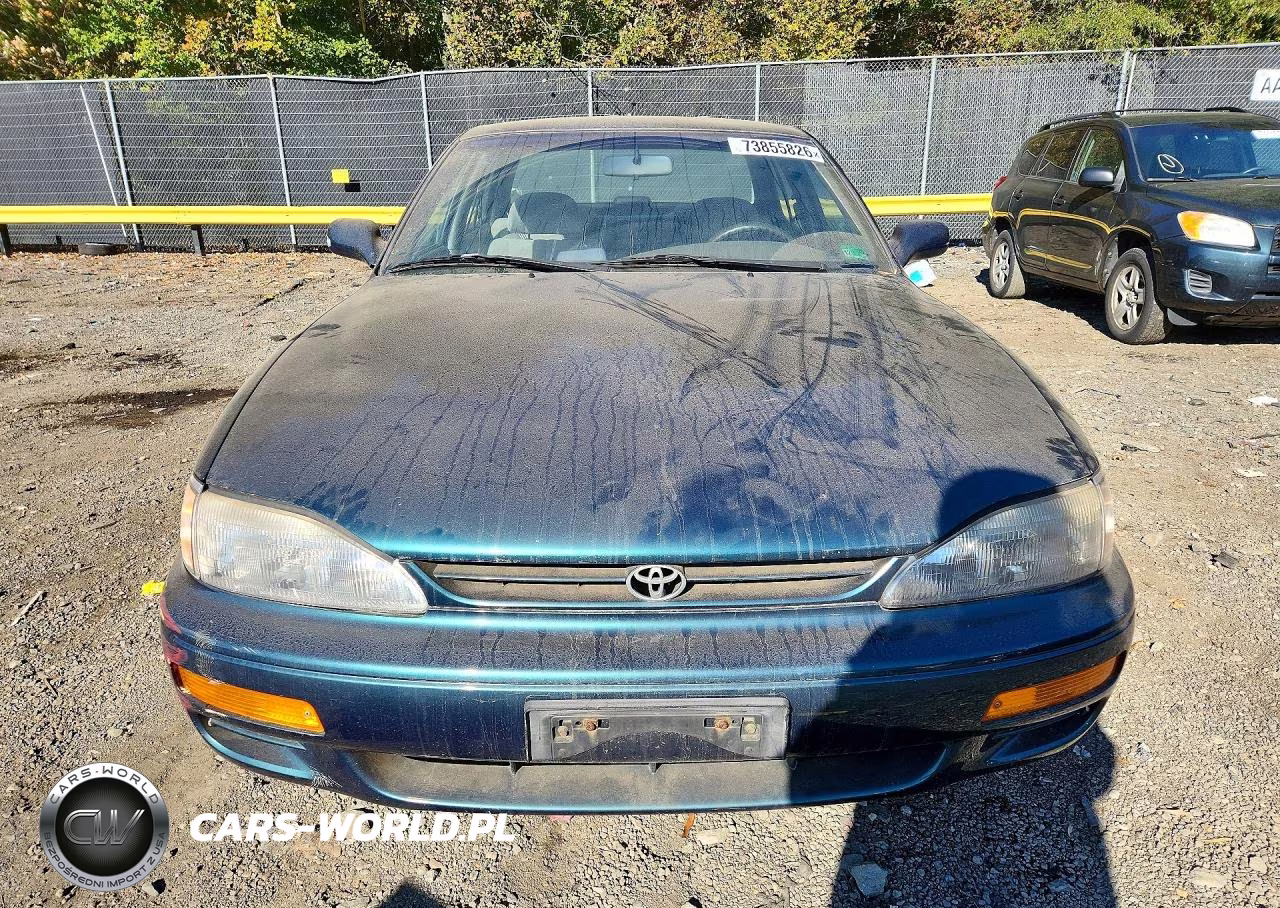 1996 Toyota Camry Le VIN:4T1BG12K3TU684026 - 5
