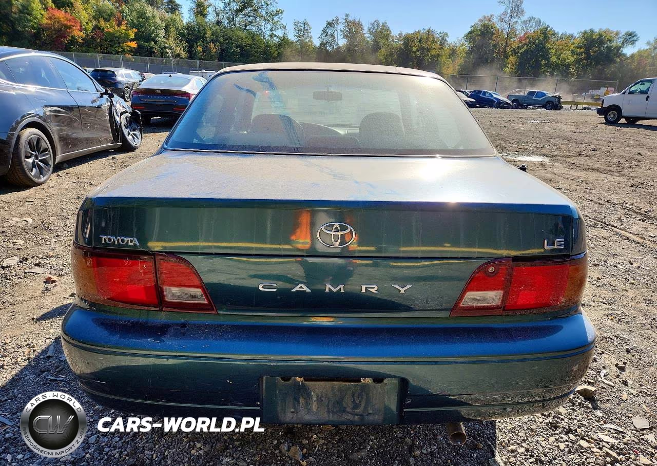 1996 Toyota Camry Le VIN:4T1BG12K3TU684026 - 6
