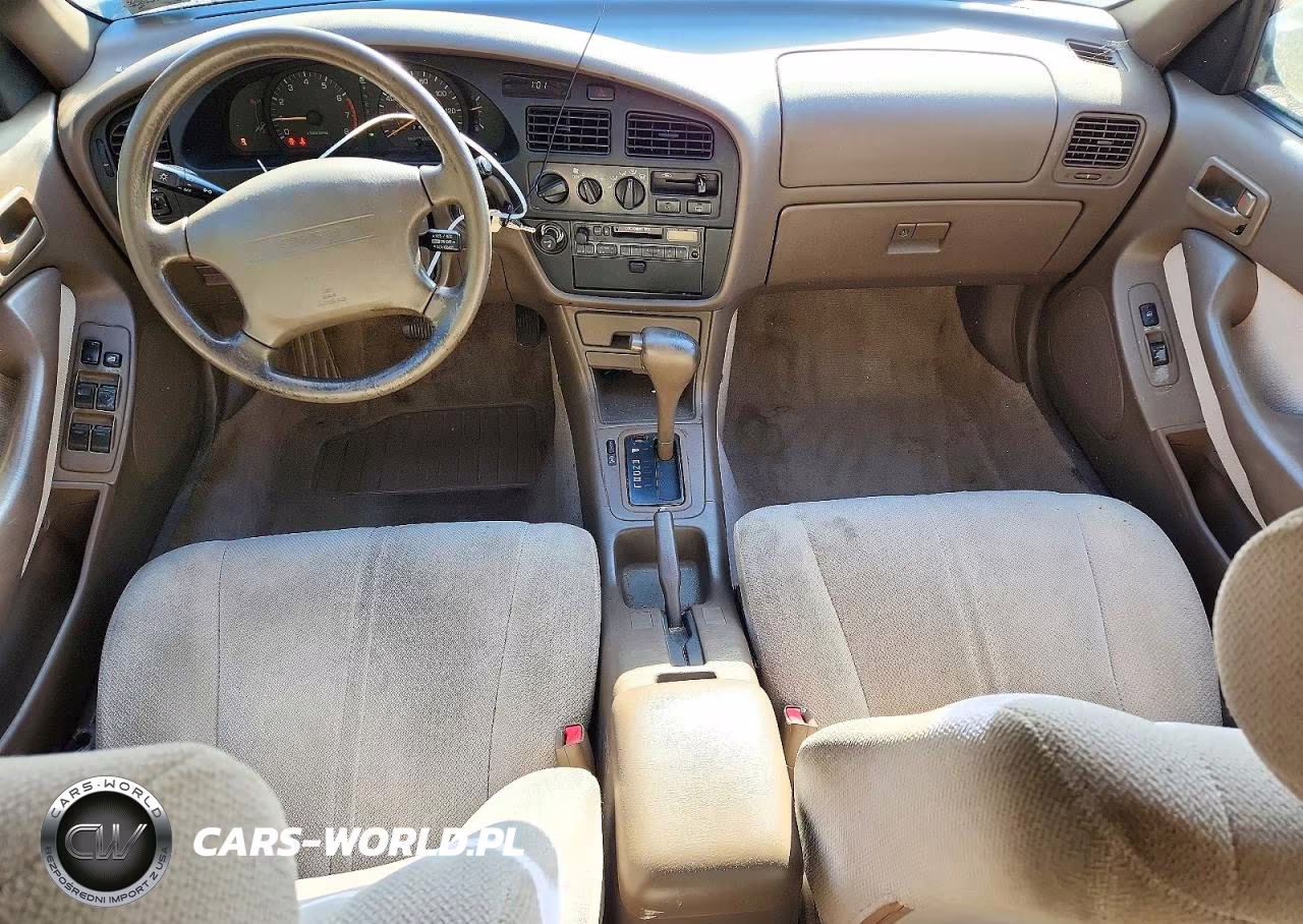 1996 Toyota Camry Le VIN:4T1BG12K3TU684026 - 8
