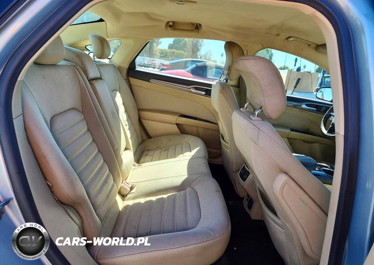2013 Ford Fusion Se Hybrid VIN:3FA6P0LUXDR371120 - 10