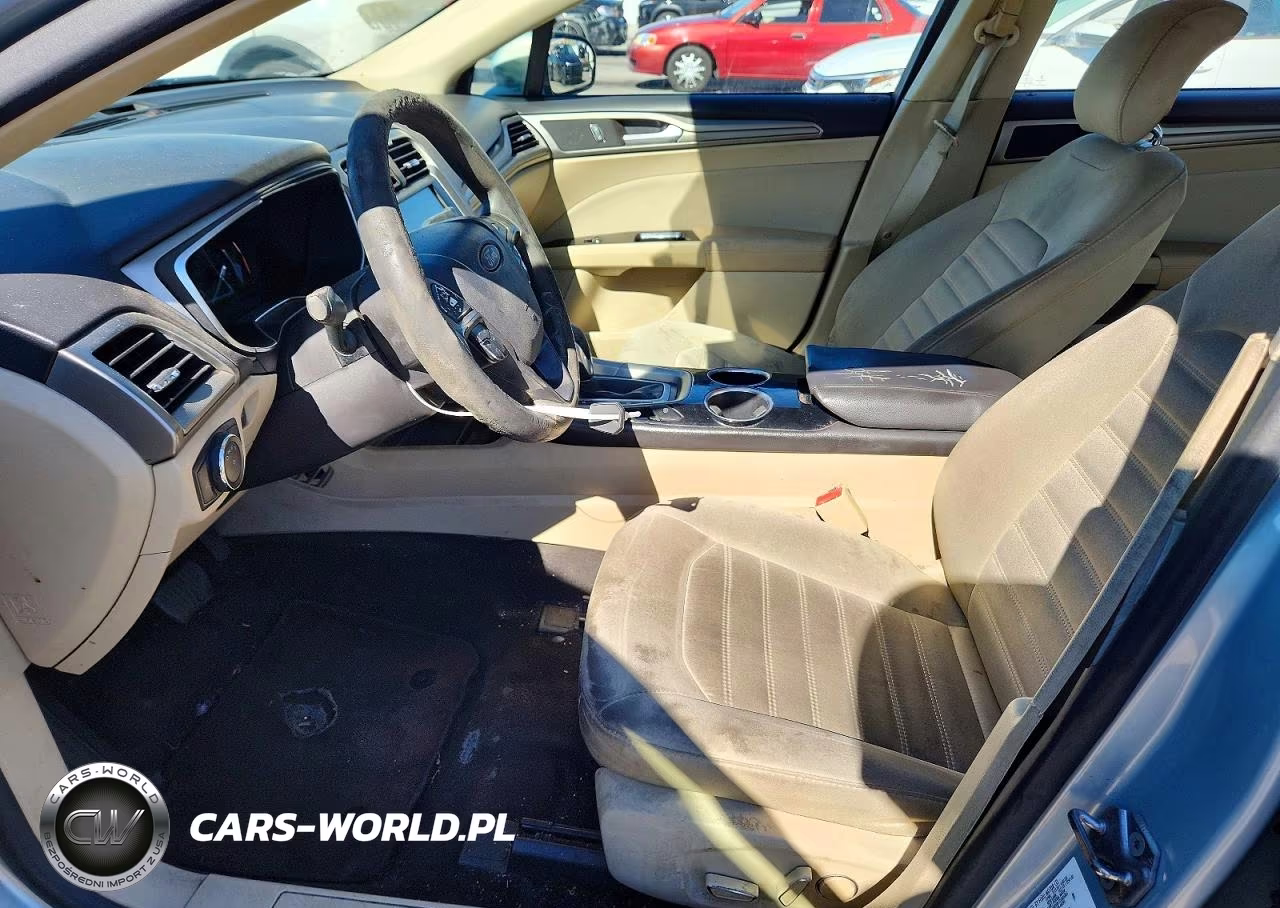 2013 Ford Fusion Se Hybrid VIN:3FA6P0LUXDR371120 - 7