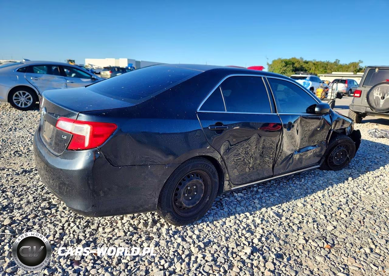 2012 Toyota Camry Le VIN:4T4BF1FK8CR261185 - 3