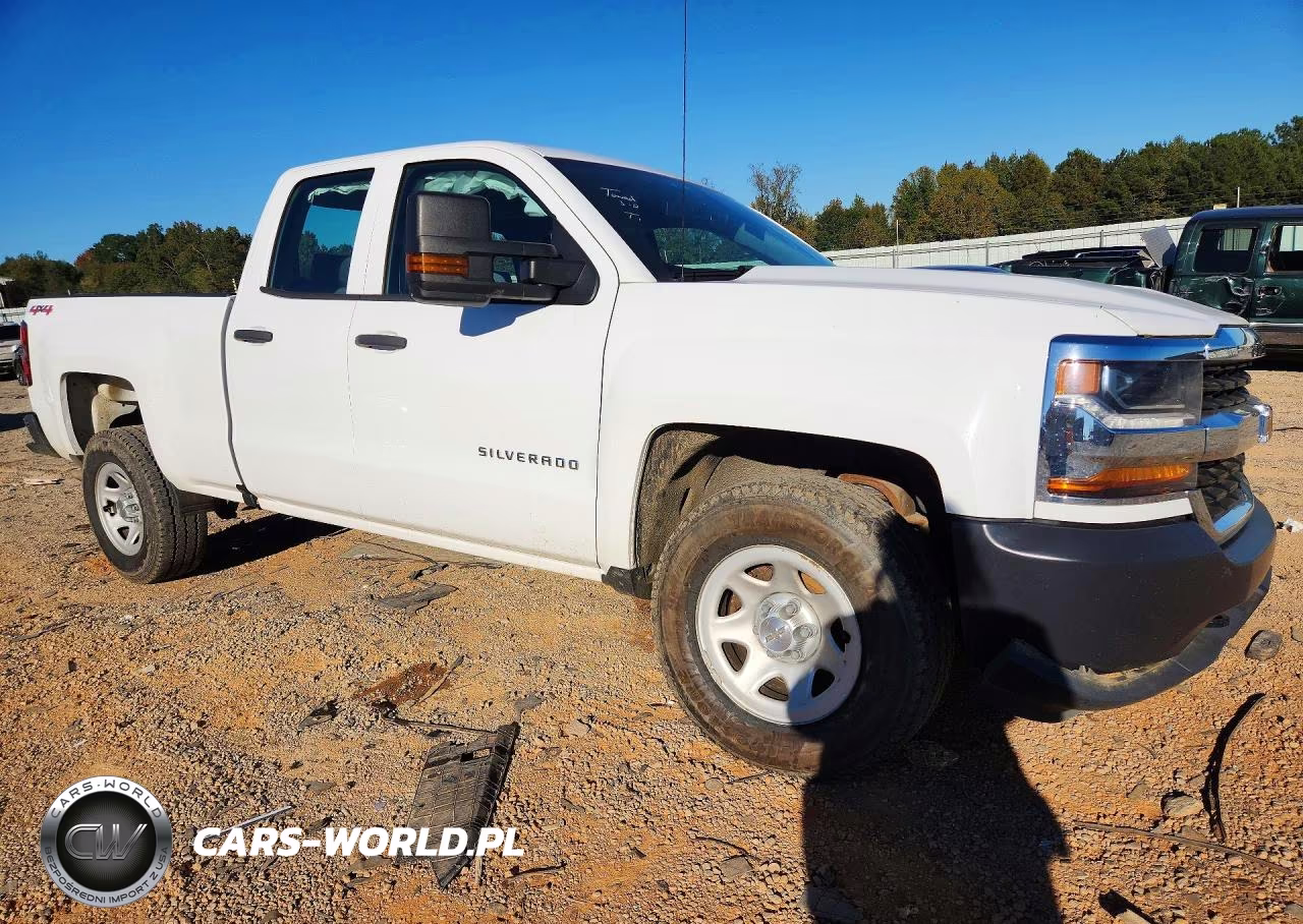 2017 Chevrolet Silverado K1500 VIN:1GCVKNEC9HZ254524 - 4