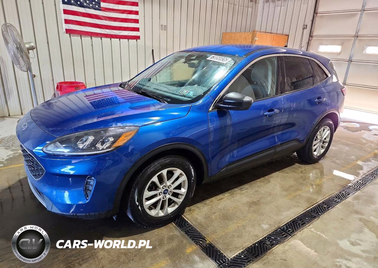 2022 Ford Escape Se VIN:1FMCU0G68NUA62026 - 1