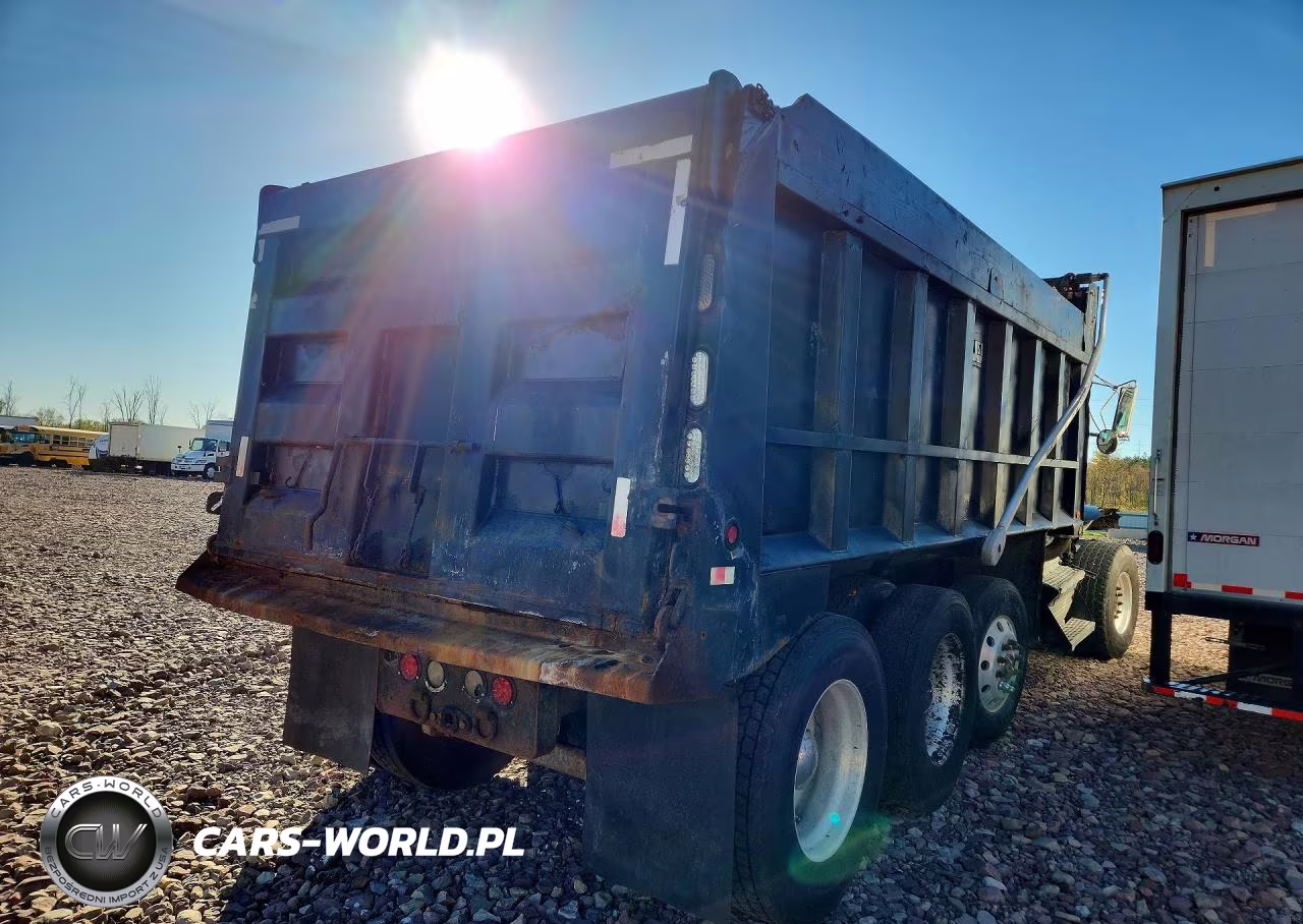2008 Kenworth T880 Dump Truck VIN:1NKDXUEX88J226253 - 3