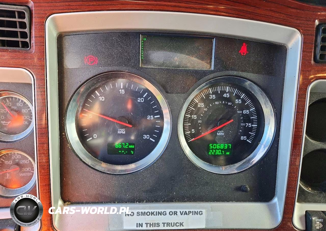 2008 Kenworth T880 Dump Truck VIN:1NKDXUEX88J226253 - 9