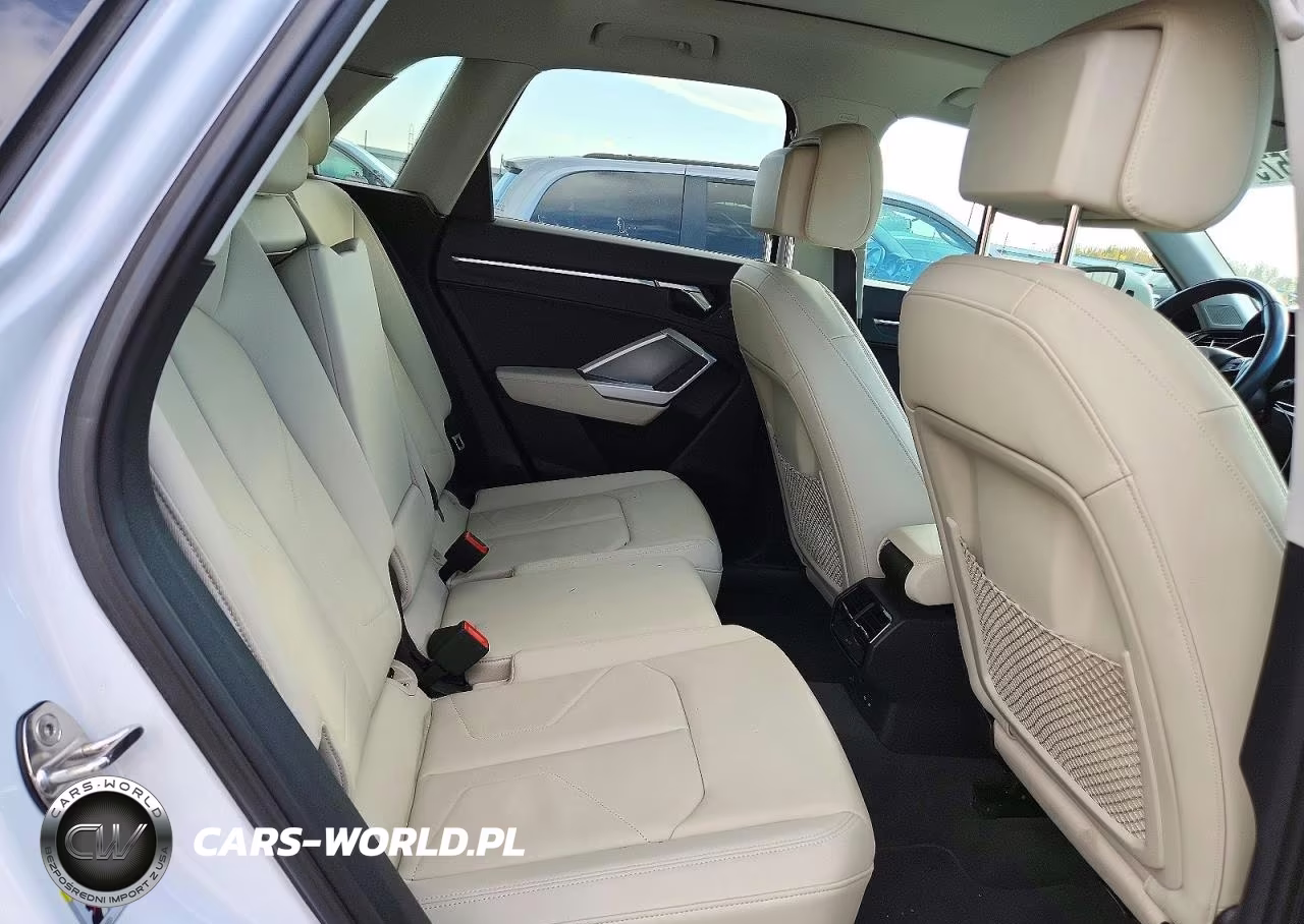 2019 Audi Q3 Premium Plus S-Line VIN:WA1EECF3XK1067979 - 11
