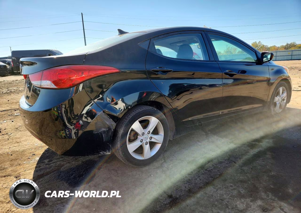 2012 Hyundai Elantra Gls VIN:KMHDH4AE7CU277796 - 3