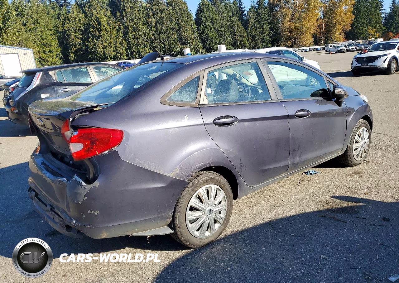 2013 Ford Fiesta Se VIN:3FADP4BJ7DM215068 - 3