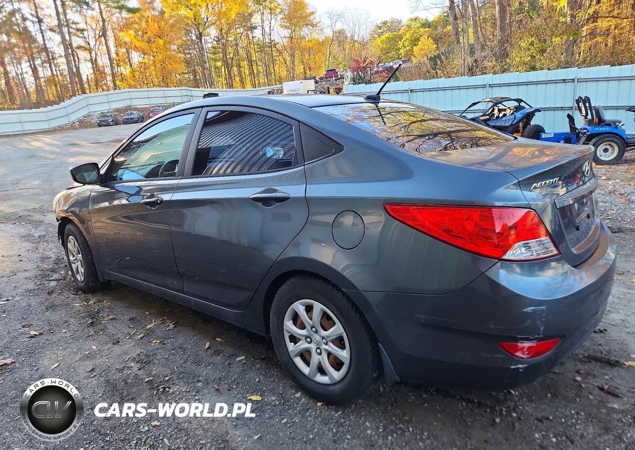 2013 Hyundai Accent Gls VIN:KMHCT4AE9DU302841 - 2