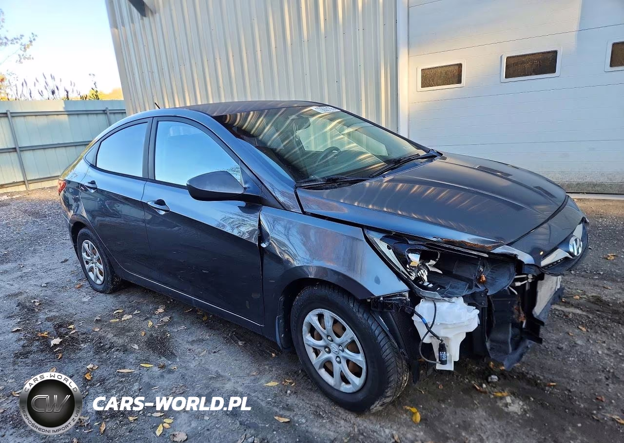 2013 Hyundai Accent Gls VIN:KMHCT4AE9DU302841 - 4