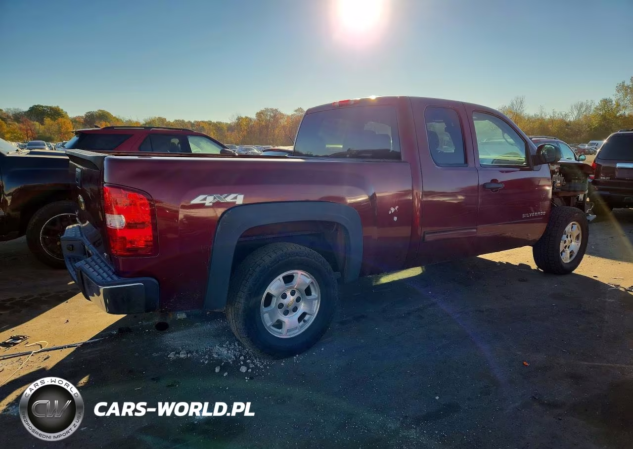 2013 Chevrolet Silverado K1500 Lt VIN:1GCRKSE72DZ111282 - 3