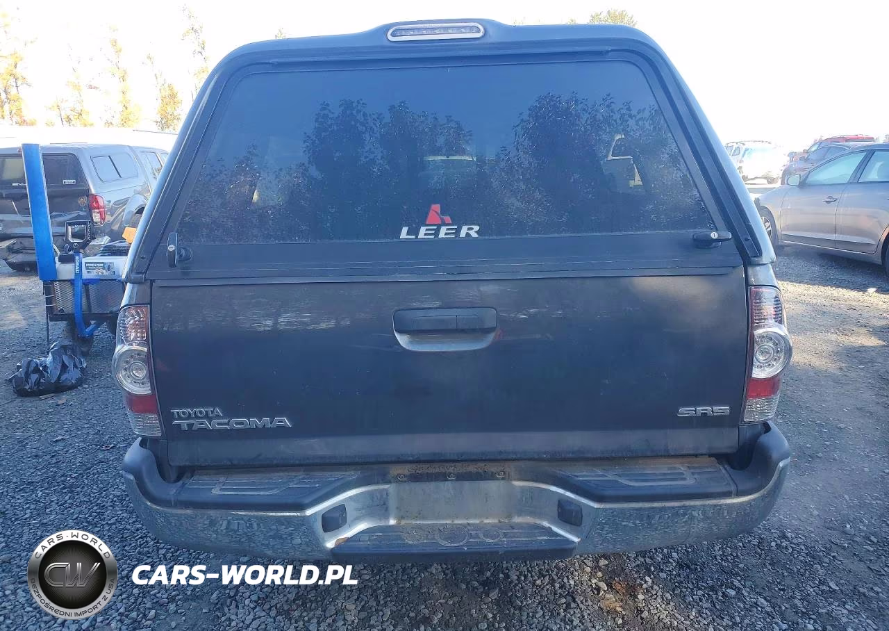 2015 Toyota Tacoma Base VIN:5TFTX4CN1FX053166 - 6