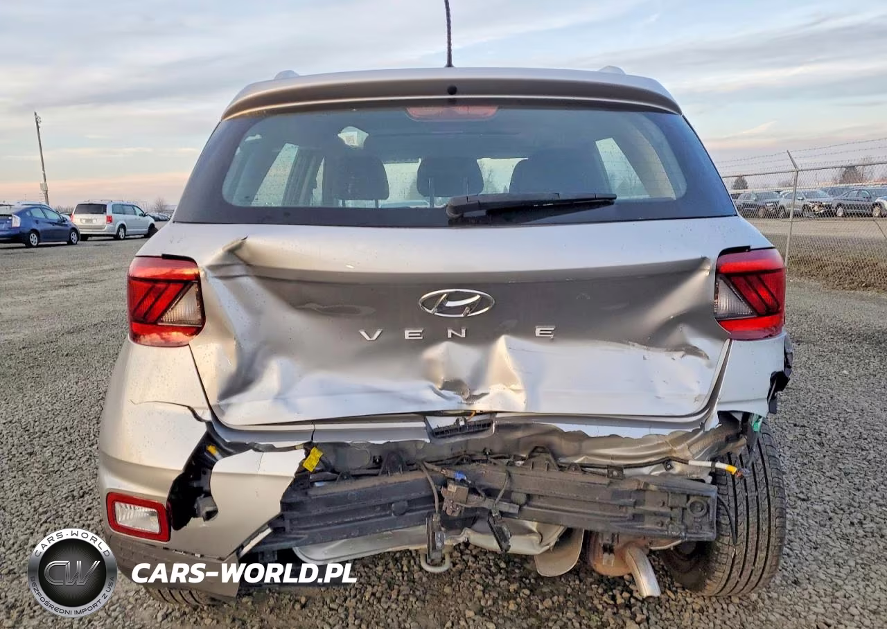 2023 Hyundai Venue Sel VIN:KMHRC8A34PU250734 - 6