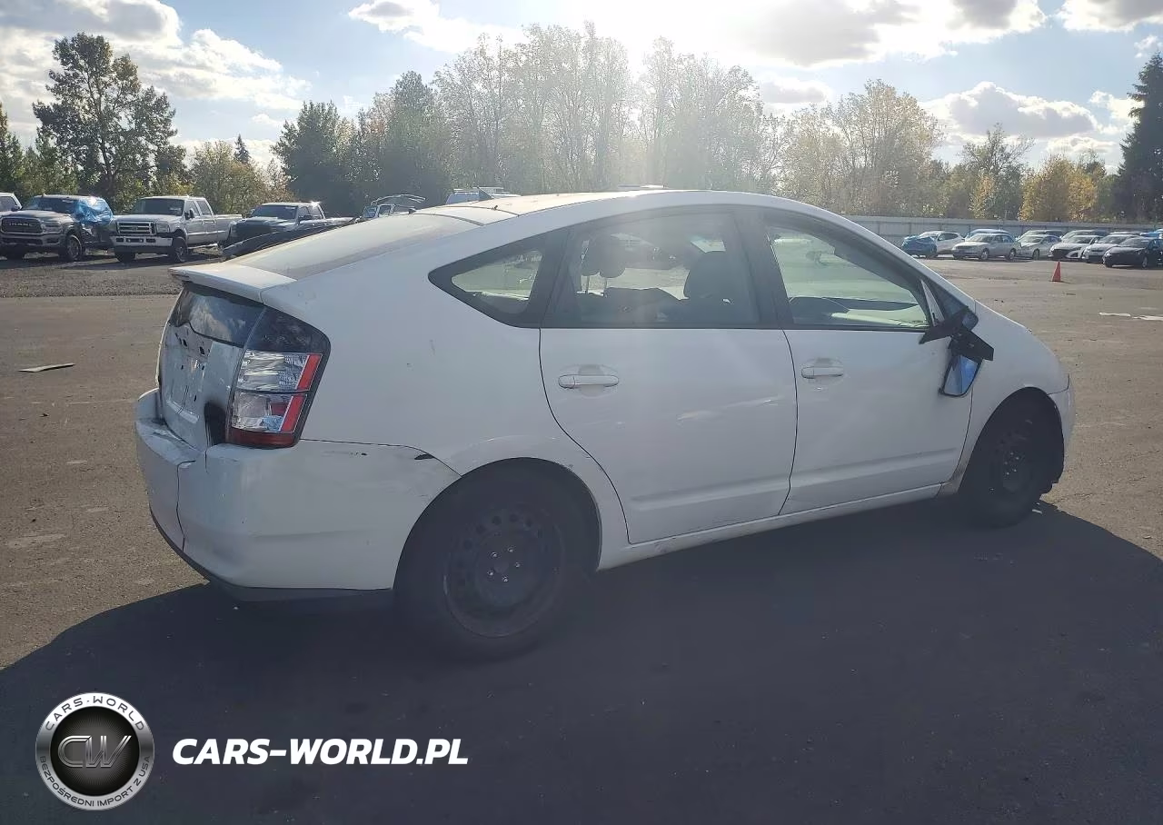 2005 Toyota Prius Base VIN:JTDKB22U153054007 - 3