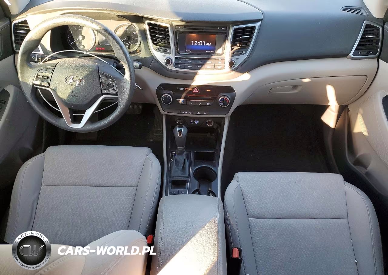 2017 Hyundai Tucson Se VIN:KM8J3CA45HU414518 - 8