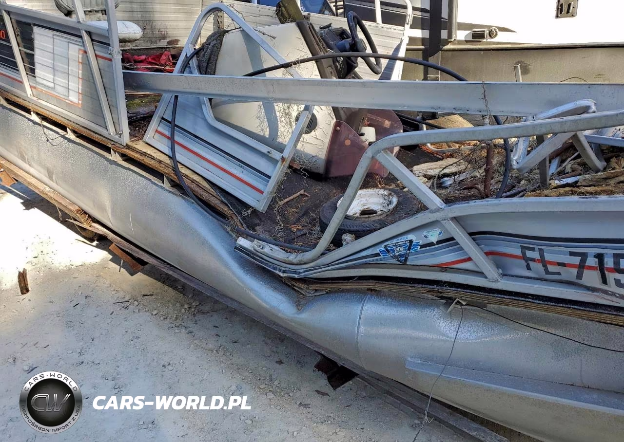 1991 Lowe Boat VIN:LWN1109P1091 - 9