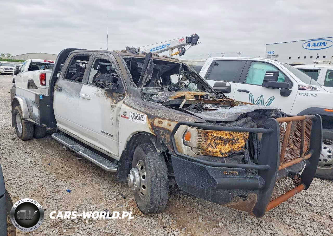 2020 Ram 3500 Flatbed Truck VIN:3C63RRHL5LG314658 - 4
