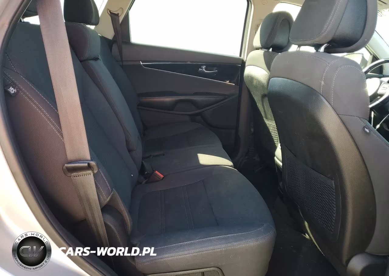 2016 Kia Sorento Lx VIN:5XYPG4A32GG037386 - 11